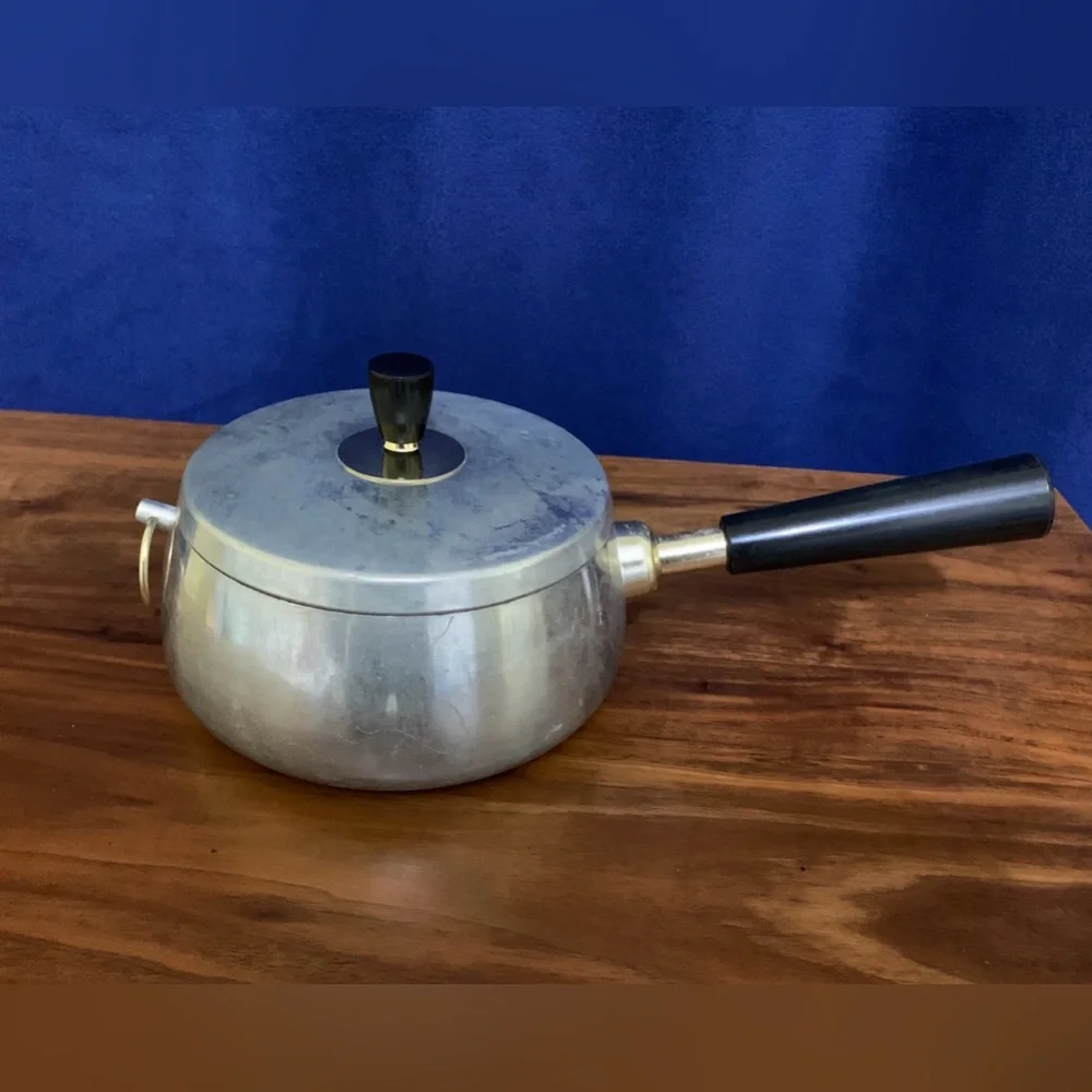 MCM 1.5QT Elegance Regal Ware Aluminum Sauce Pot Mod Black Coppertone Lid Pull